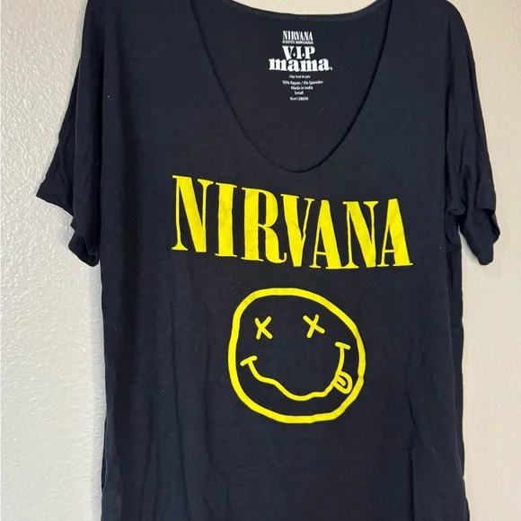 NIRVANA Black VIP Mama Tee Sz S - Picture 2 of 6
